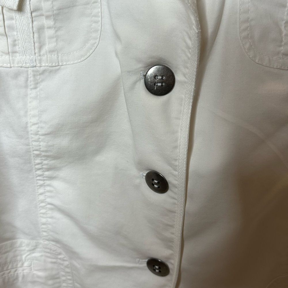 Chicos white button front Jacket. Size 2 - Picture 6 of 8